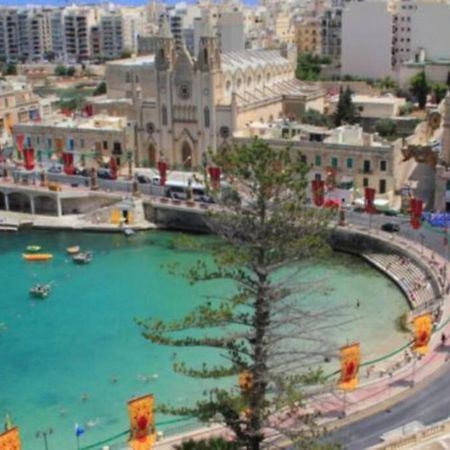 2 Bed Apt In Heart Of St Julians - 5Min From Seafront Сент Джулианс Экстерьер фото