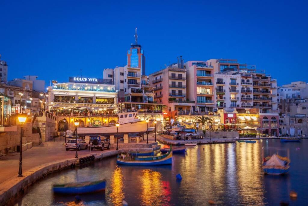 2 Bed Apt In Heart Of St Julians - 5Min From Seafront Сент Джулианс Экстерьер фото